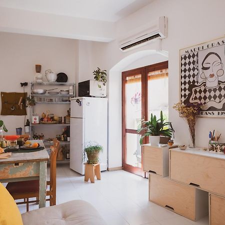 Love Tree Apartment Кальяри Экстерьер фото
